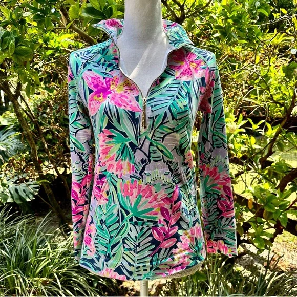 Sold on mercari Lilly Pulitzer Skipper Popover UPF 50+ Slathouse Soirée - Picture 2 of 5